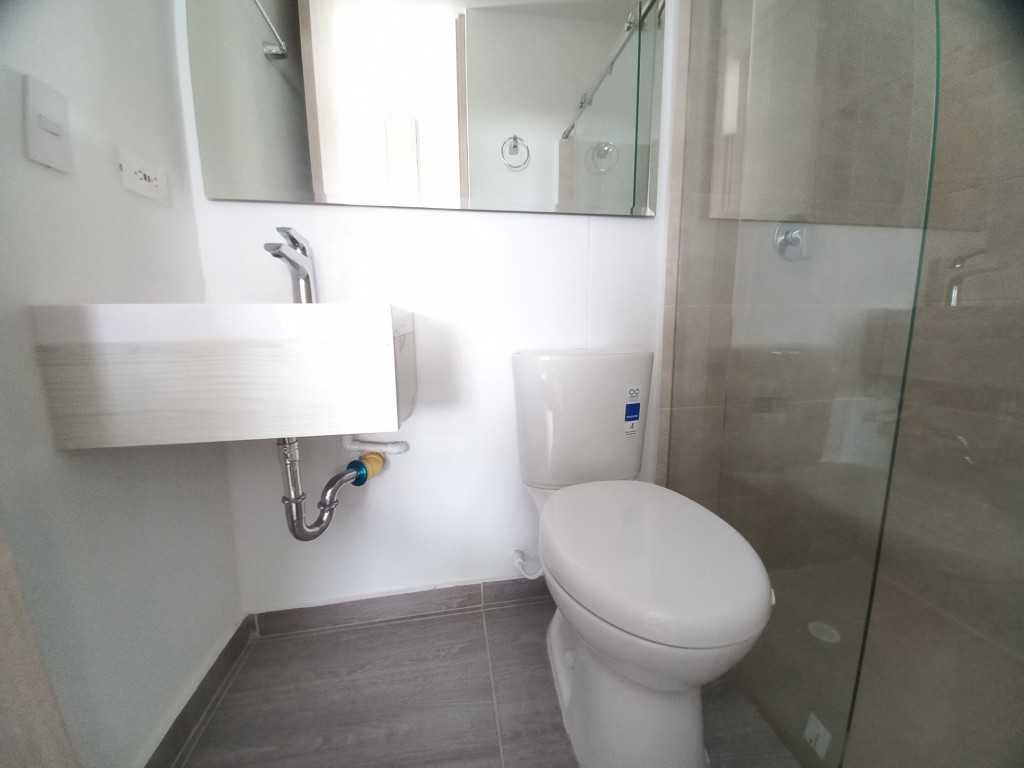 Apartamento En Arriendo - C.r Valle Verde Del Campestre Piso 14, Ibagué