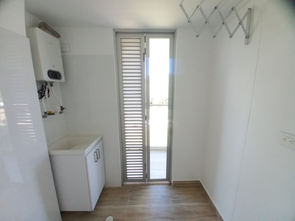 Apartamento En Venta - Solárium Del Parque Piso 6, Ibagué