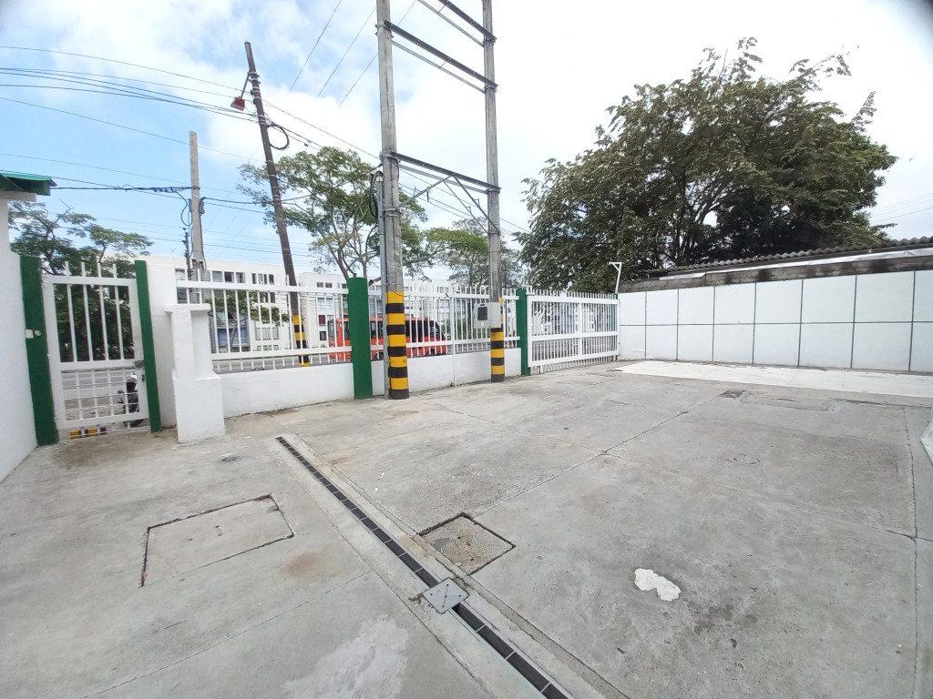 Bodega En Arriendo - Picaleña, Ibagué