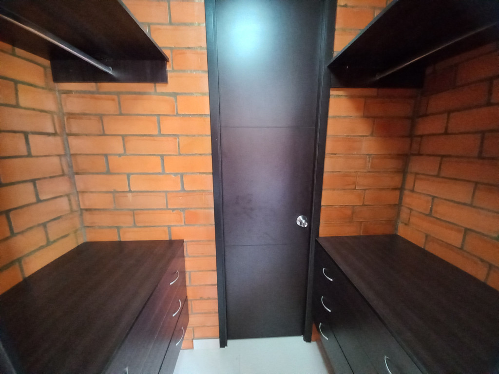 Apartamento En Venta - Conjunto Residencial  Montecarlo Piso 6, Ibagué