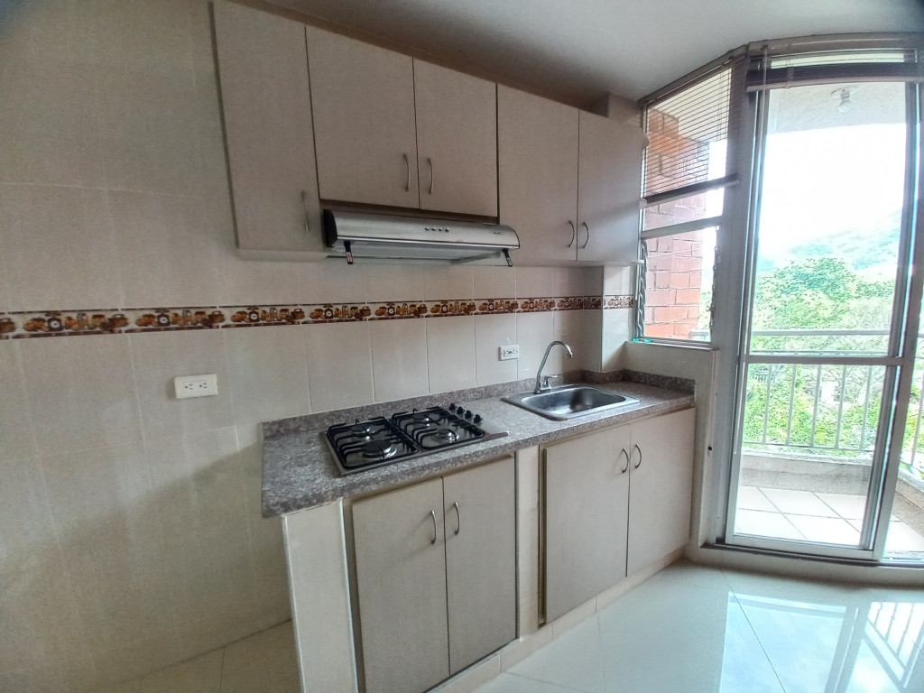 Apartamento En Venta - Conjunto Residencial  Montecarlo Piso 6, Ibagué