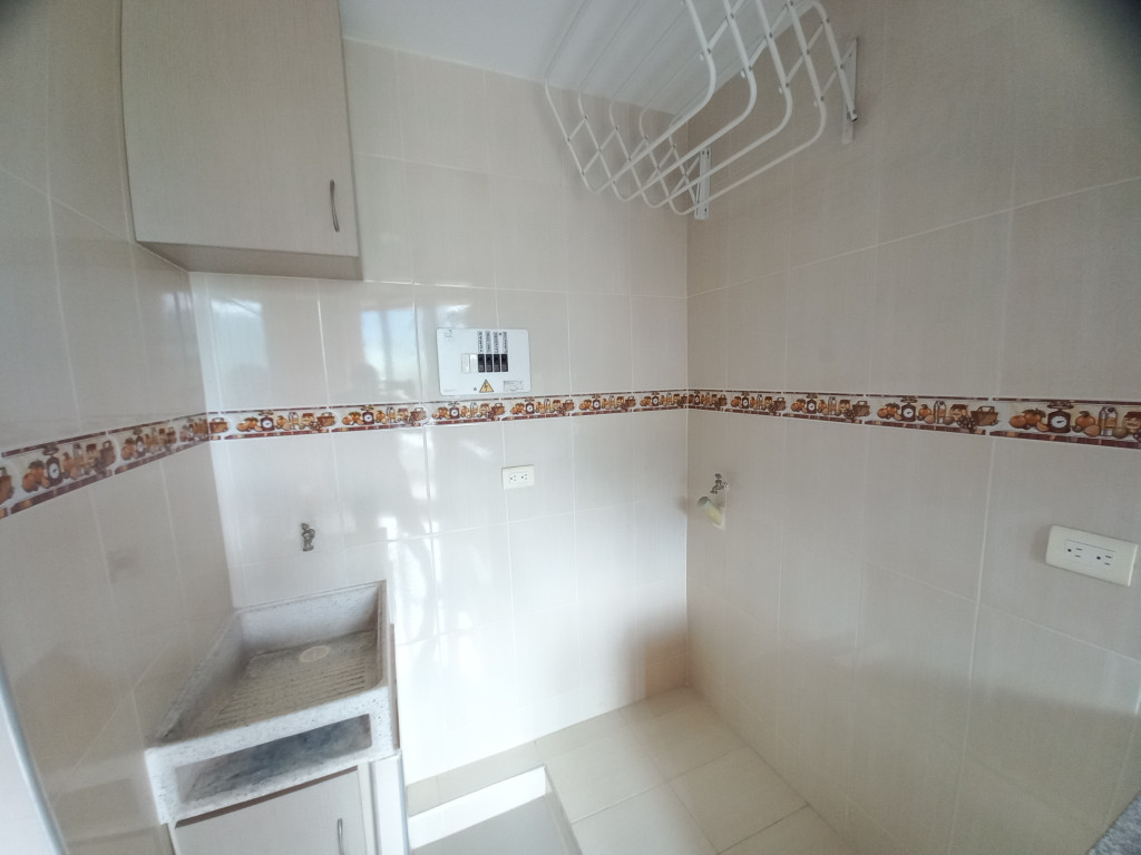 Apartamento En Venta - Conjunto Residencial  Montecarlo Piso 6, Ibagué