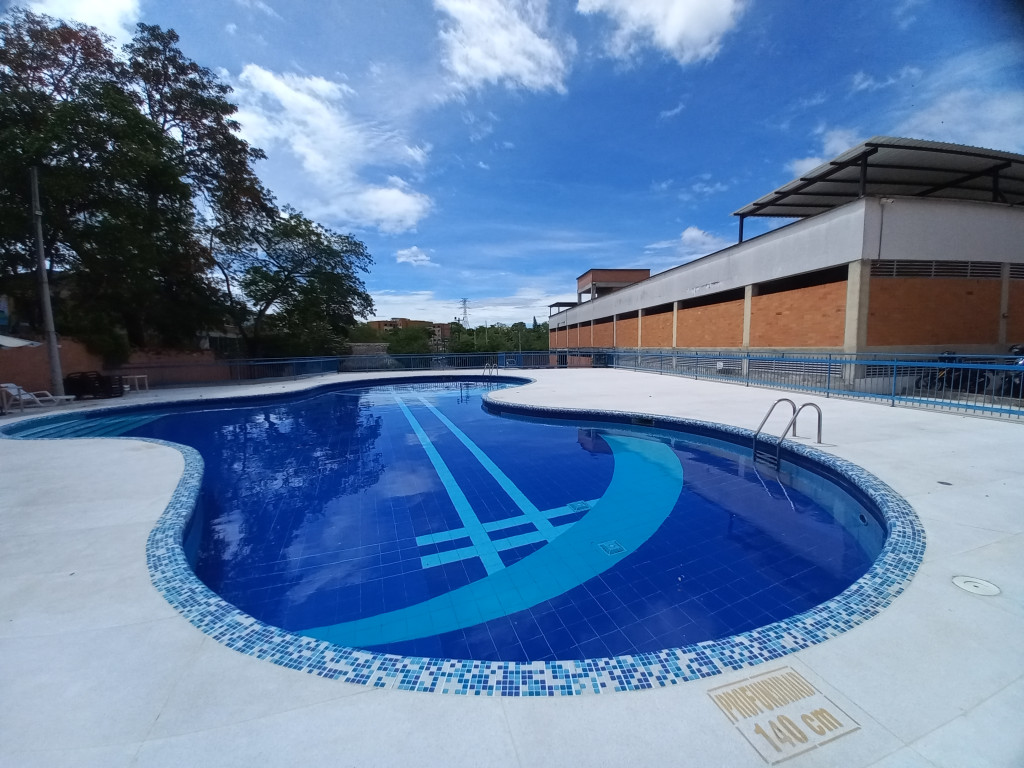 Apartamento En Venta - Conjunto Residencial  Montecarlo Piso 6, Ibagué