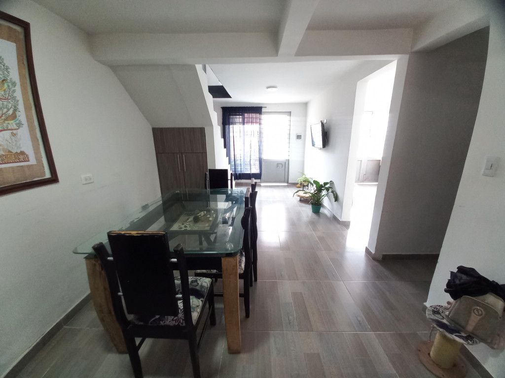 Casa En Venta - Urbanizacion Vasconia, Ibagué