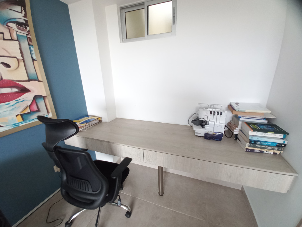 Apartamento En Venta - C.r Foresta Calambeo Piso 12, Ibagué