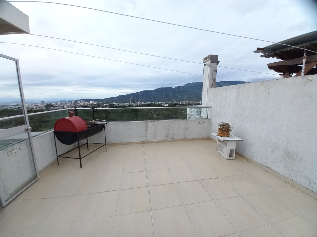 Apartamento En Venta - C.r Foresta Calambeo Piso 12, Ibagué