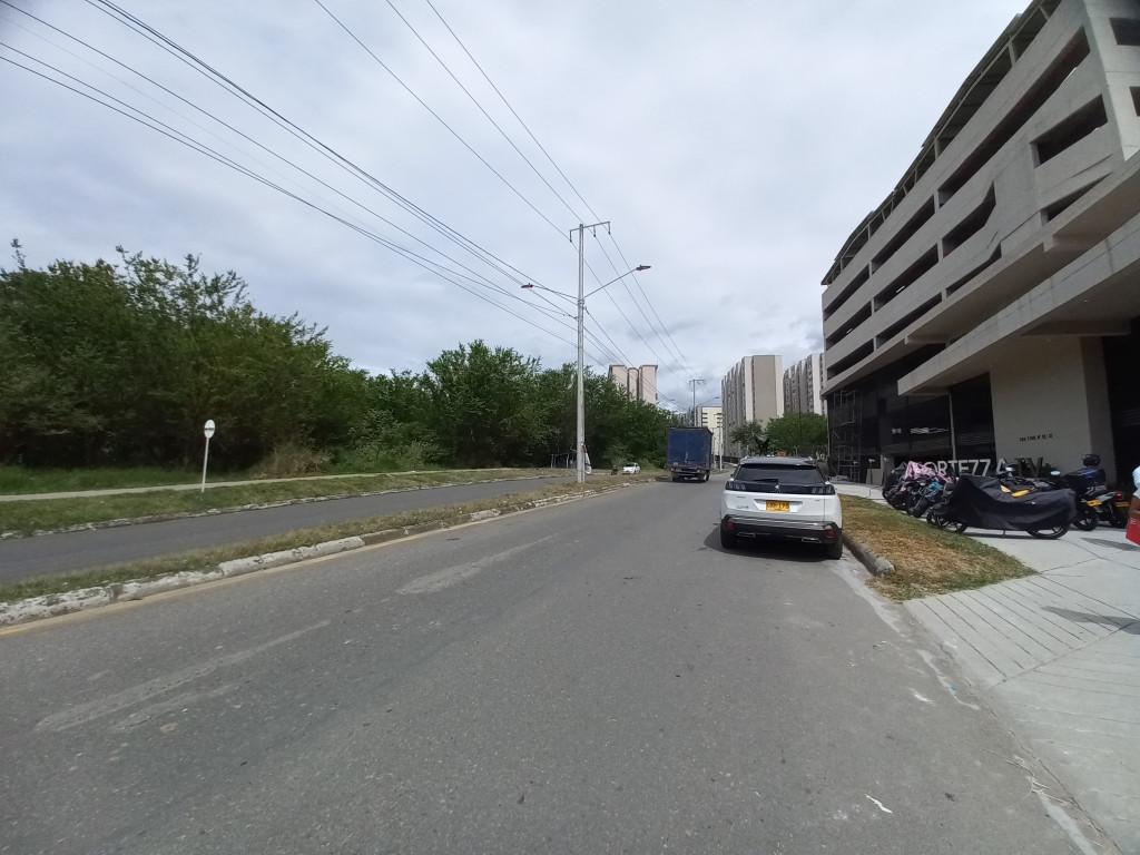 APARTAMENTO en ARRIENDO en CONJUNTO RESIDENCIAL FORTEZZA IV PISO 17