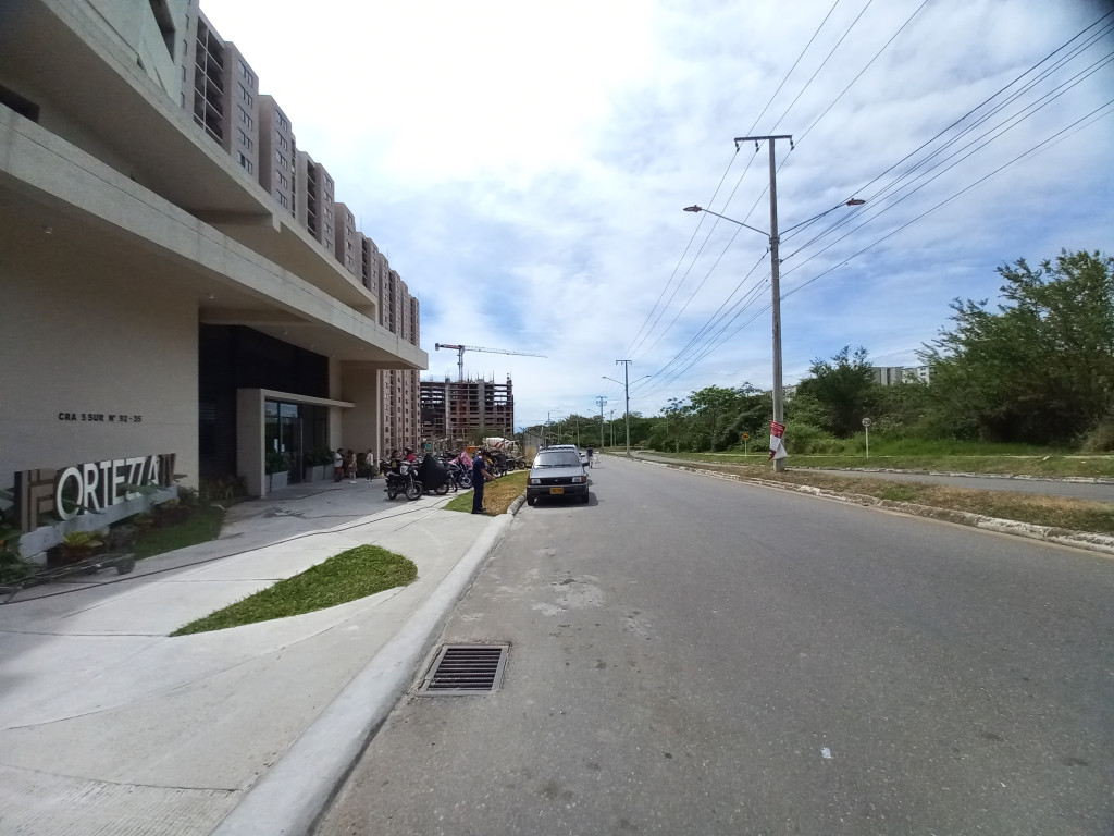 APARTAMENTO en ARRIENDO en CONJUNTO RESIDENCIAL FORTEZZA IV PISO 17 — 2