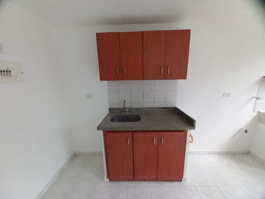 Apartamento En Venta - C.r Mirador De Cantabria Piso 2, Ibagué