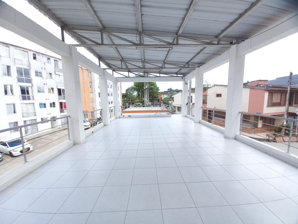 Apartamento En Venta - C.r Mirador De Cantabria Piso 2, Ibagué