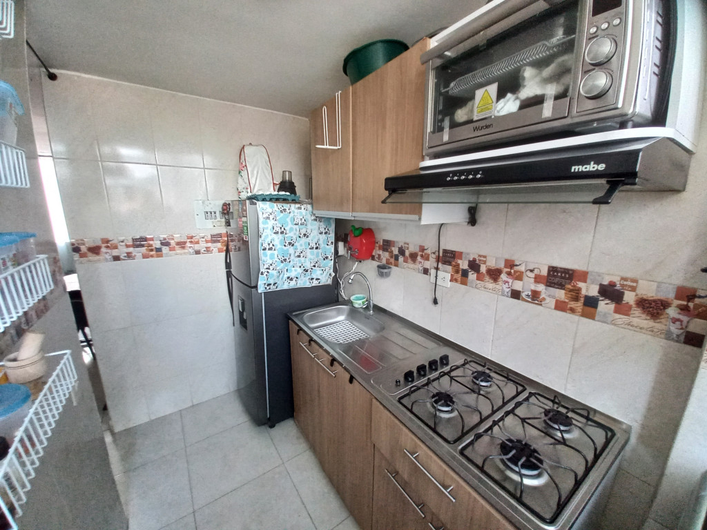 Apartamento En Venta - C.r Hacienda El Recreo  Piso 4 Sin Ascensor, Ibagué