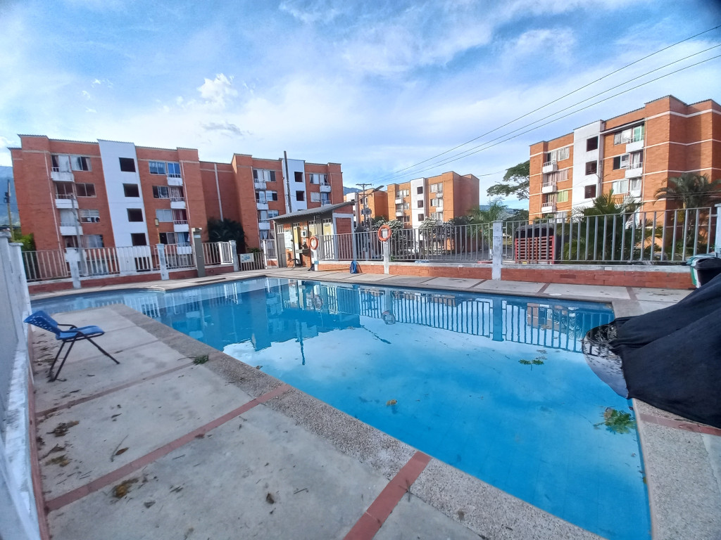 Apartamento En Venta - C.r Hacienda El Recreo  Piso 4 Sin Ascensor, Ibagué