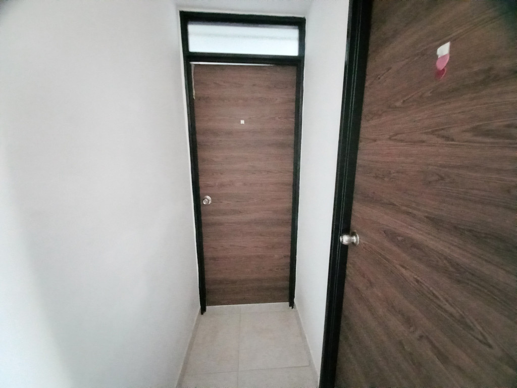 Apartamento En Venta - C.r Hacienda El Recreo  Piso 4 Sin Ascensor, Ibagué