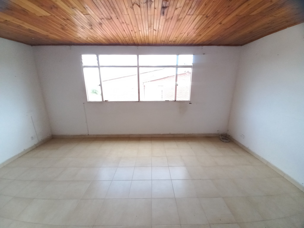 Apartamento En Venta - C.r Caracoli Piso 4 Sin Ascensor, Ibagué