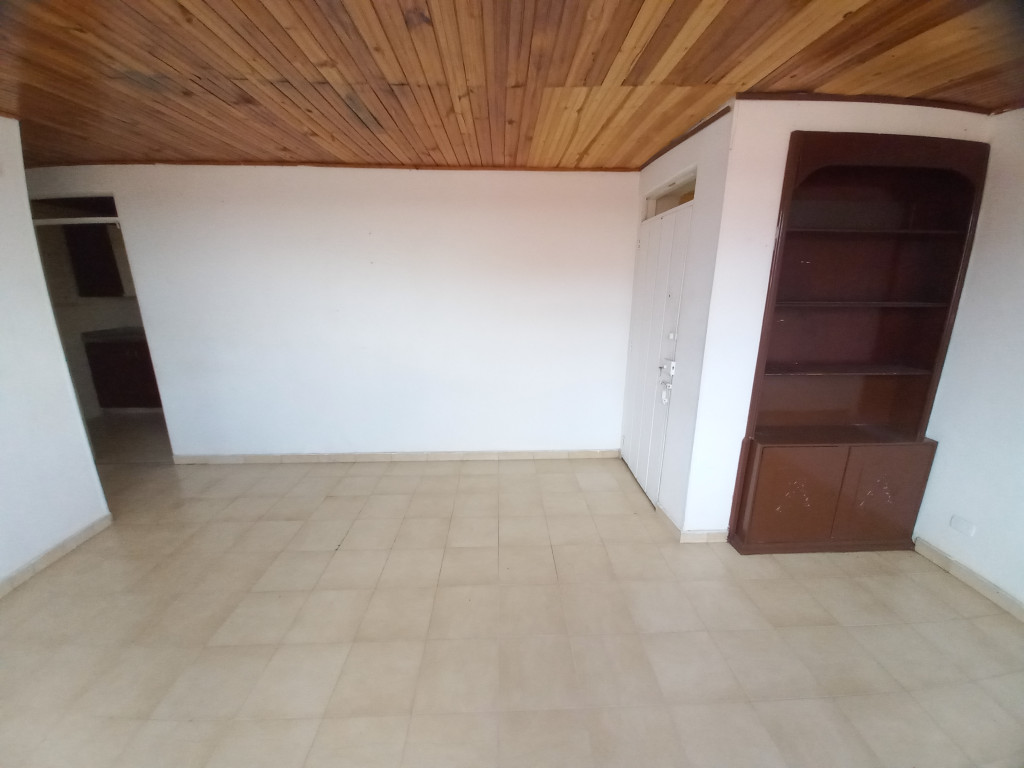 Apartamento En Venta - C.r Caracoli Piso 4 Sin Ascensor, Ibagué