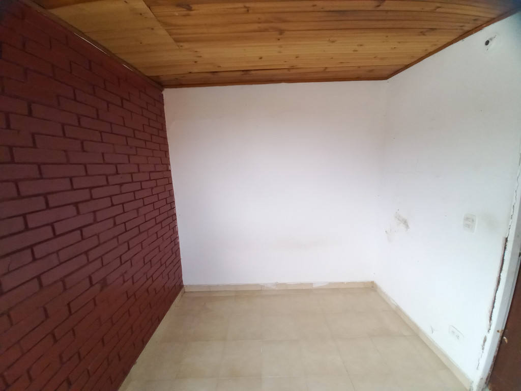 Apartamento En Venta - C.r Caracoli Piso 4 Sin Ascensor, Ibagué