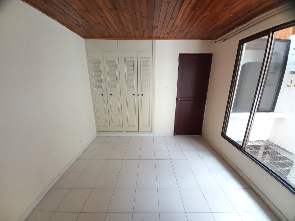 Apartamento En Venta - Edificio Bifamiliar  Gutierrez Romero Piso 2, Ibagué