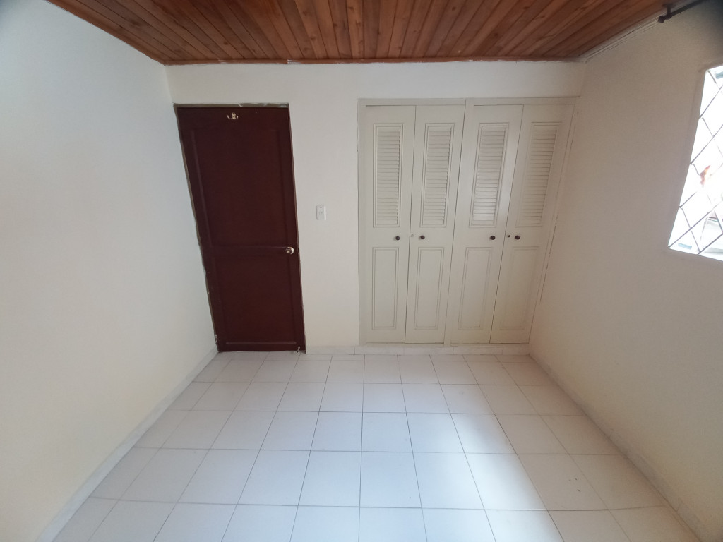 Apartamento En Venta - Edificio Bifamiliar  Gutierrez Romero Piso 2, Ibagué
