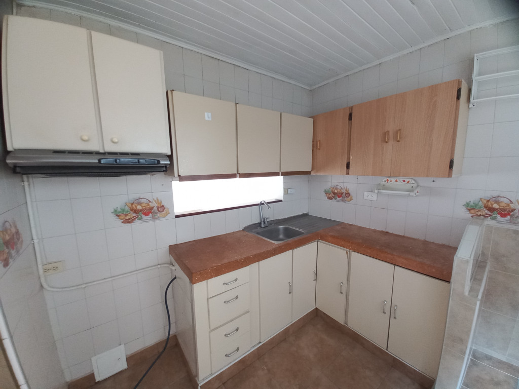 Apartamento En Venta - Edificio Bifamiliar  Gutierrez Romero Piso 2, Ibagué