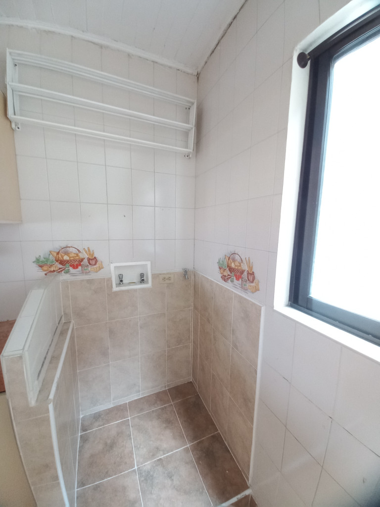 Apartamento En Venta - Edificio Bifamiliar  Gutierrez Romero Piso 2, Ibagué