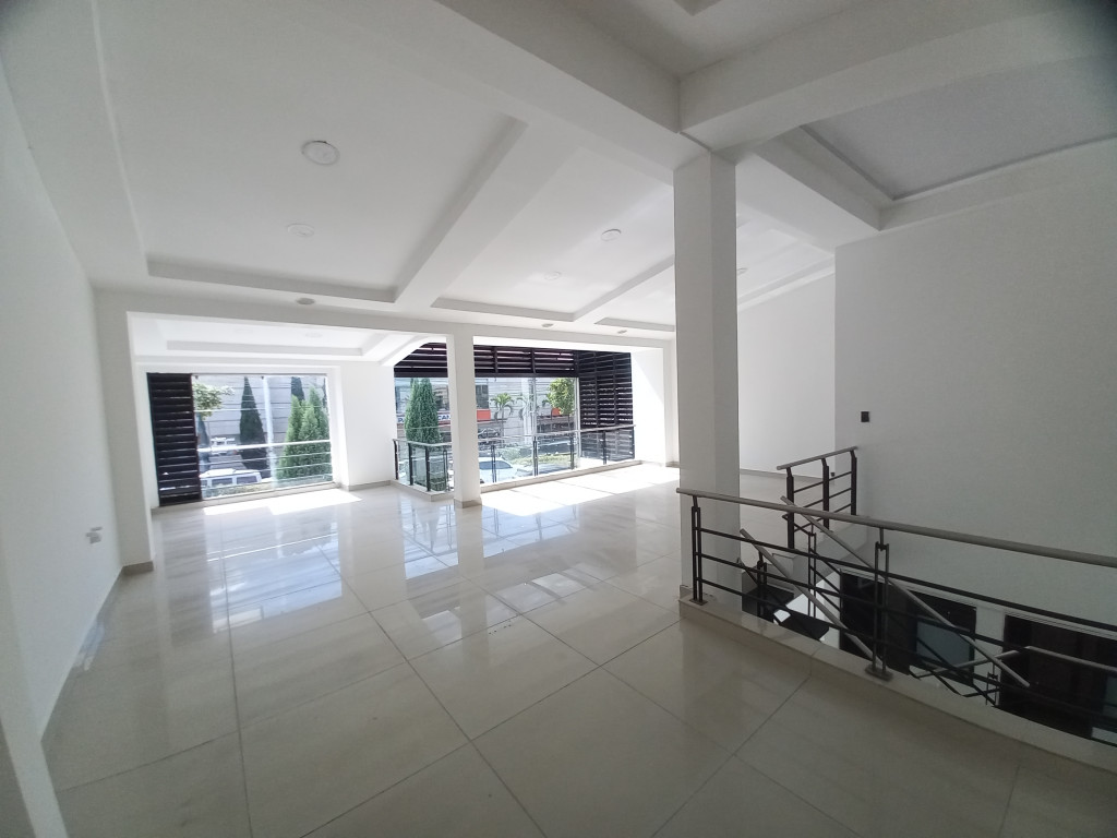 Local En Arriendo - Limonar-Calle 60 Entre 5 Y 6, Ibagué