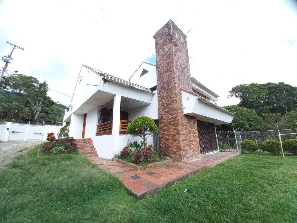 Casa Campestre En Arriendo - Boqueron, Ibagué