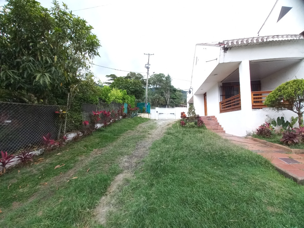 Casa Campestre En Arriendo - Boqueron, Ibagué