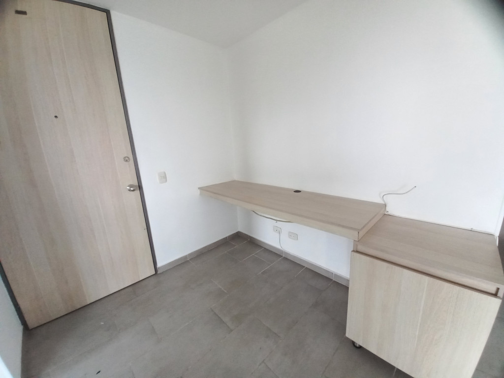 Apartamento En Venta - Montes De Gran Reserva Piso 10, Ibagué