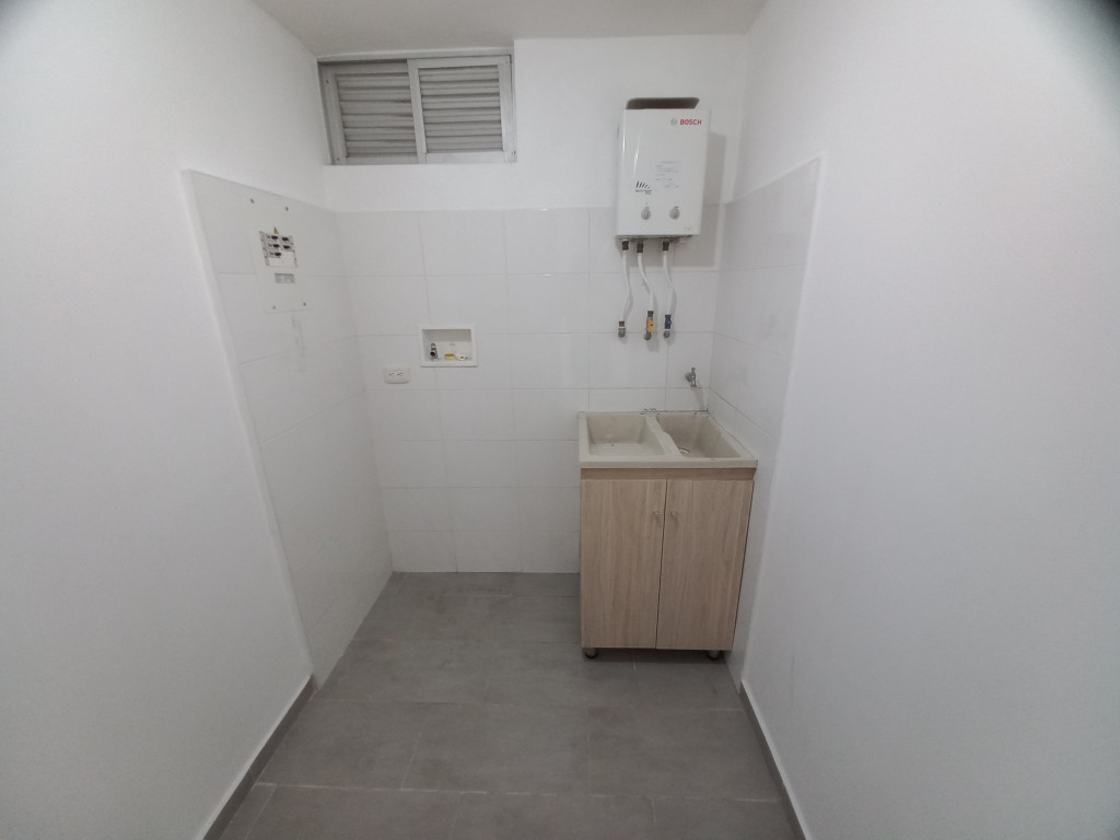 Apartamento En Venta - Montes De Gran Reserva Piso 10, Ibagué