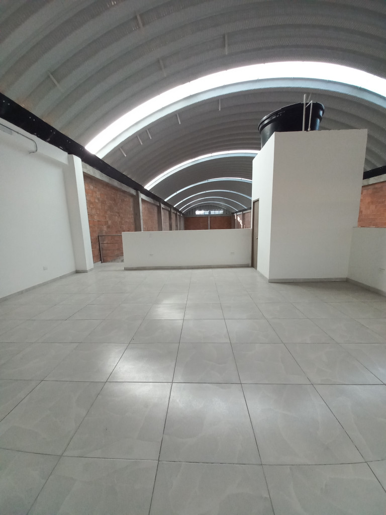Bodega En Arriendo - Barrio La Estación, Ibagué