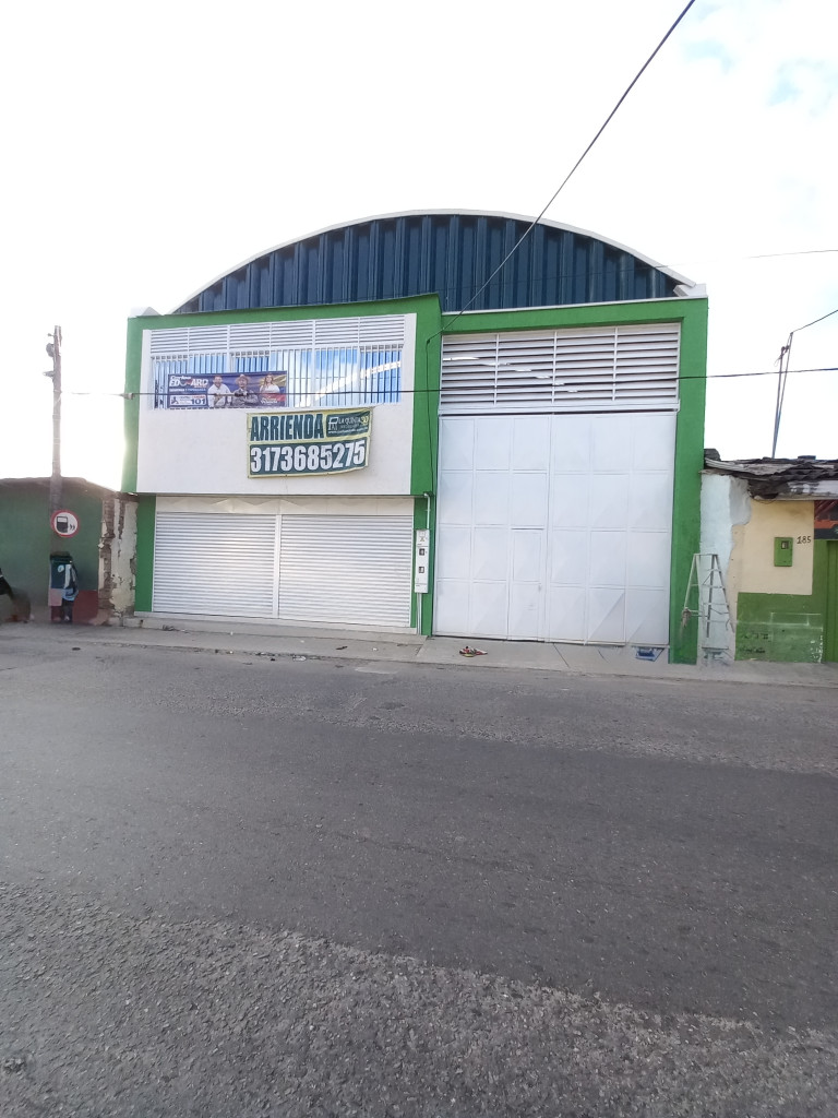 Bodega En Arriendo - Barrio La Estación, Ibagué