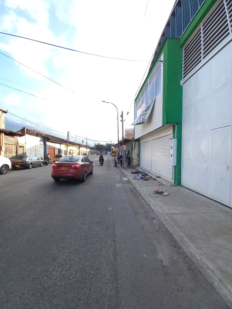 Bodega En Arriendo - Barrio La Estación, Ibagué