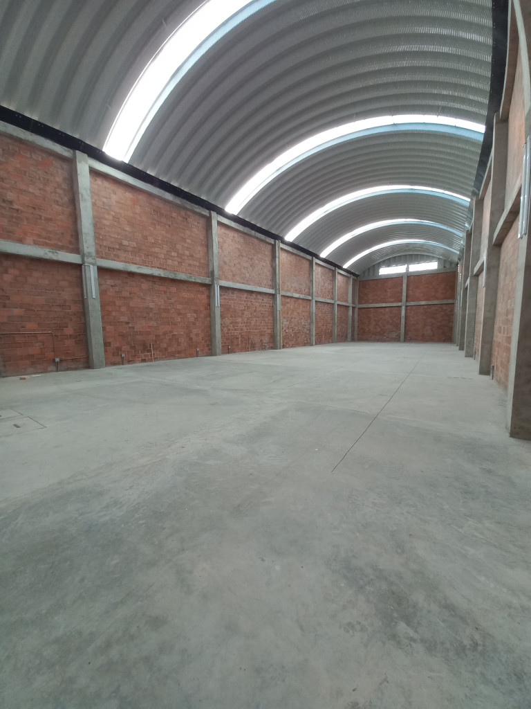 Bodega En Arriendo - Barrio La Estación, Ibagué