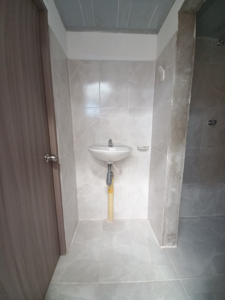 Bodega En Arriendo - Barrio La Estación, Ibagué