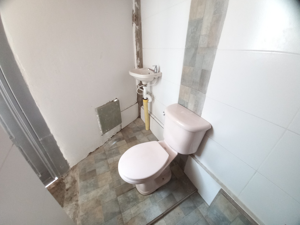 Bodega En Arriendo - Restrepo, Ibagué