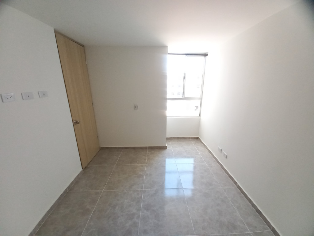 Apartamento En Arriendo - C.r Escarlata Piso 3 Sin Ascensor, Ibagué