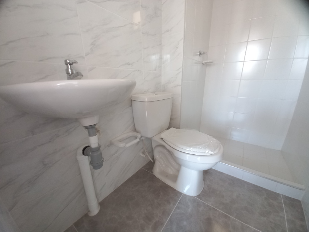 Apartamento En Arriendo - C.r Escarlata Piso 3 Sin Ascensor, Ibagué