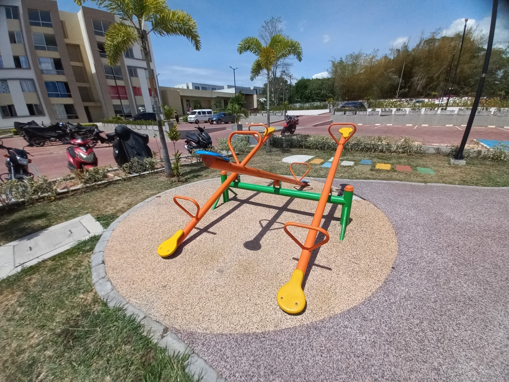 Apartamento En Arriendo - C.r Escarlata Piso 3 Sin Ascensor, Ibagué