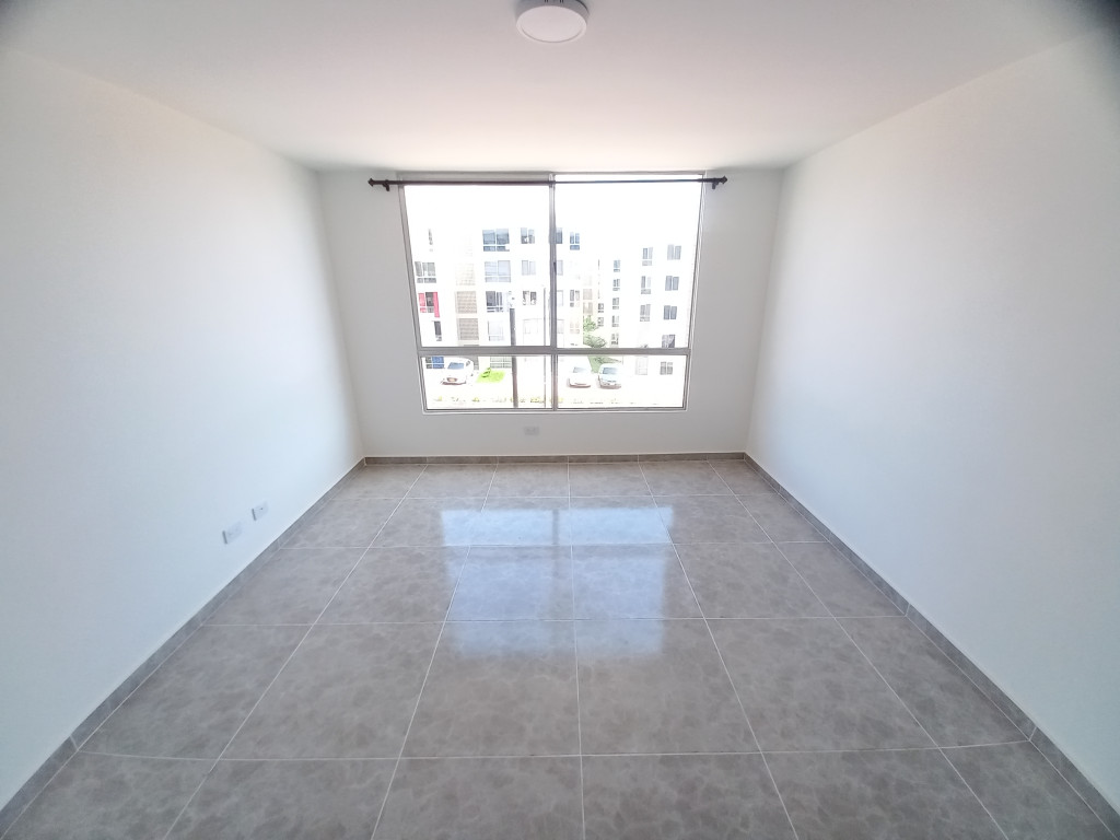 Apartamento En Arriendo - C.r Escarlata Piso 3 Sin Ascensor, Ibagué