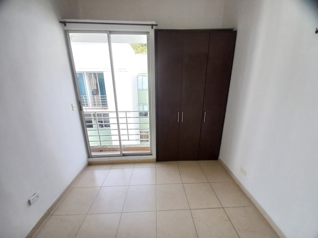 Apartamento En Arriendo - C.r Parque Central Piso 5 Sin Ascensor, Ibagué
