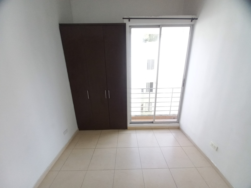 Apartamento En Arriendo - C.r Parque Central Piso 5 Sin Ascensor, Ibagué