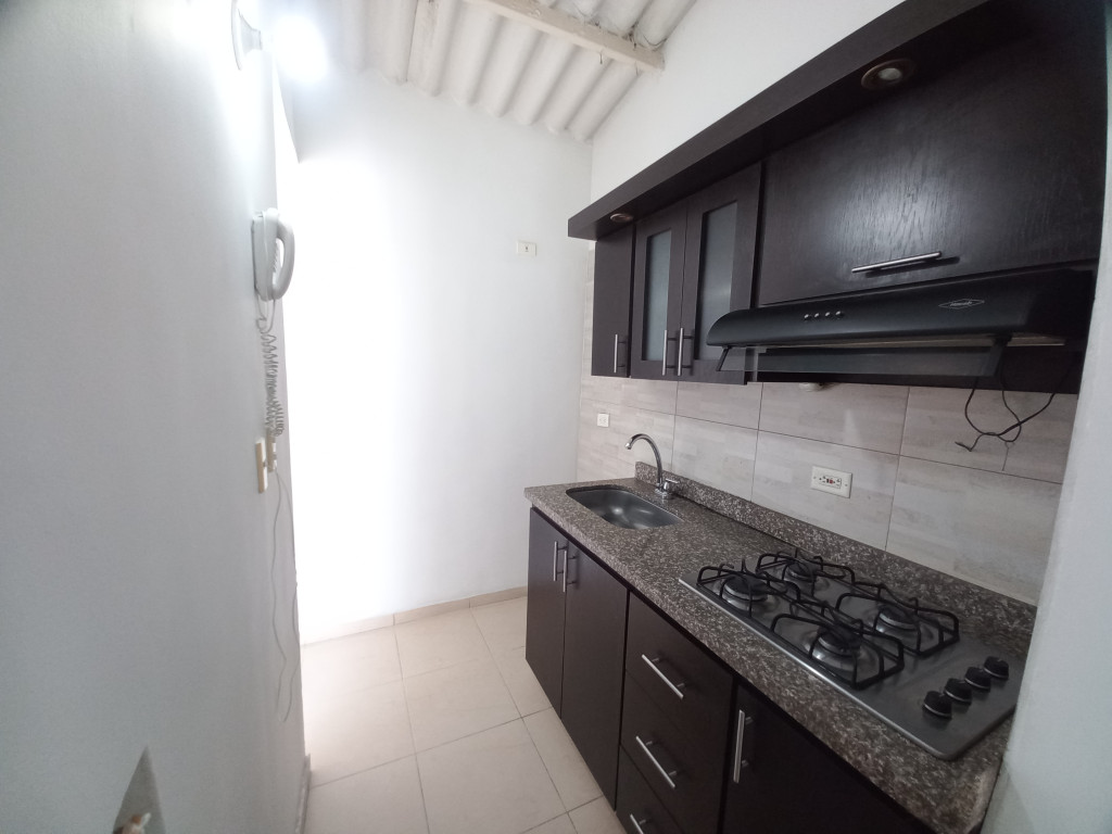 Apartamento En Arriendo - C.r Parque Central Piso 5 Sin Ascensor, Ibagué