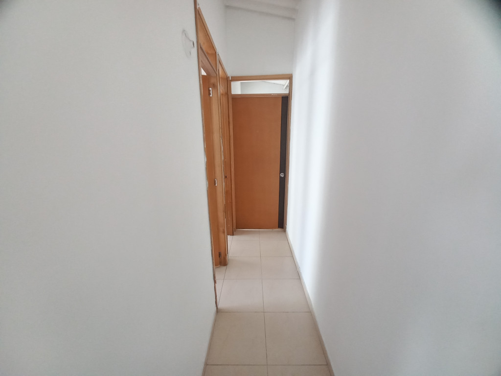 Apartamento En Arriendo - C.r Parque Central Piso 5 Sin Ascensor, Ibagué