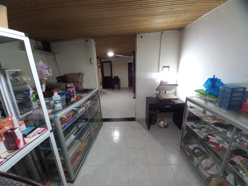 Casa En Venta - Montecarlo, Ibagué