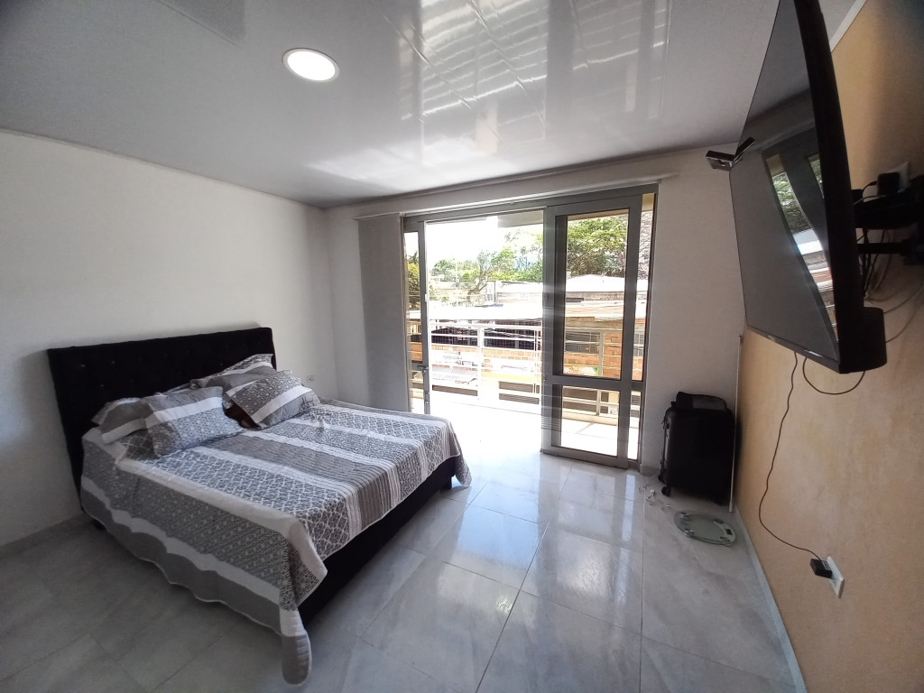 Casa En Venta - Montecarlo, Ibagué