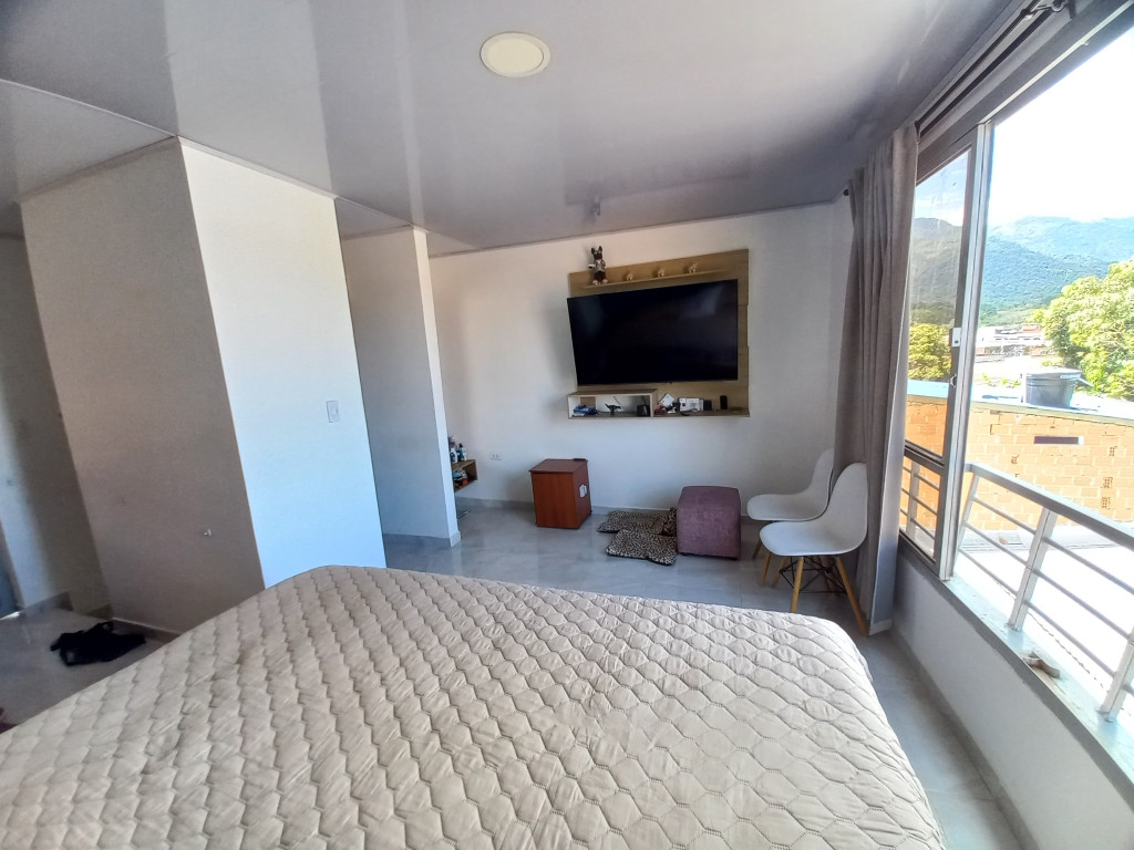 Casa En Venta - Montecarlo, Ibagué