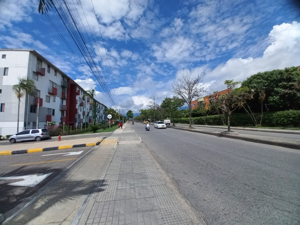 APARTAMENTO en VENTA en CONJUNTO RESIDENCIAL TREVISO PISO 5 SIN ASCENSOR — 2