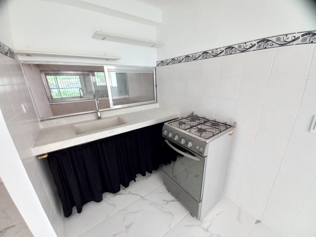 Apartamento En Arriendo - C.r Escarlata Piso 1 Sin Ascensor, Ibagué