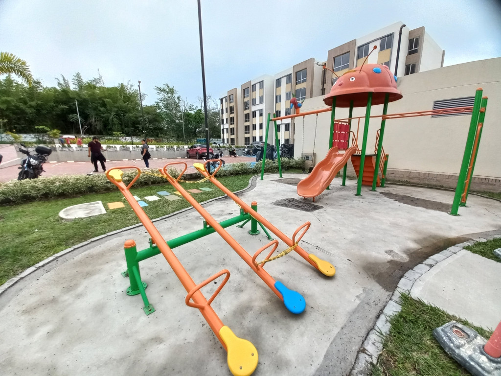 Apartamento En Arriendo - C.r Escarlata Piso 1 Sin Ascensor, Ibagué