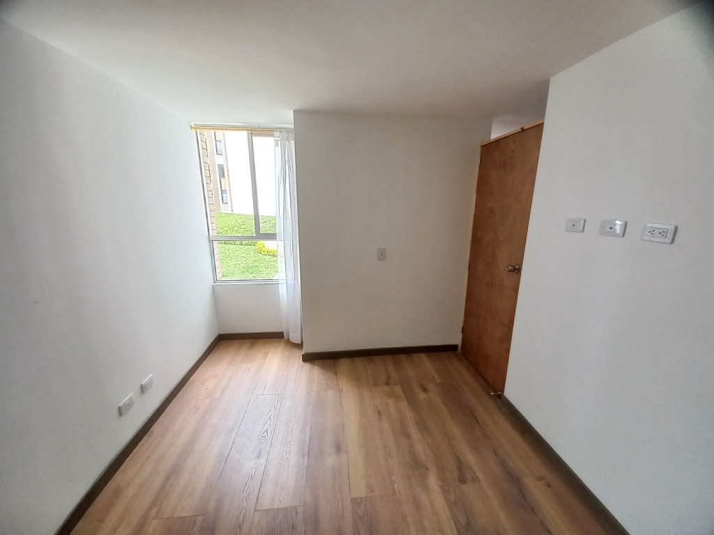 Apartamento En Arriendo - C.r Escarlata Piso 1 Sin Ascensor, Ibagué